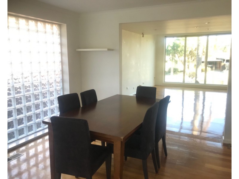 109 Tiverton Drive, Mulgrave VIC 3170