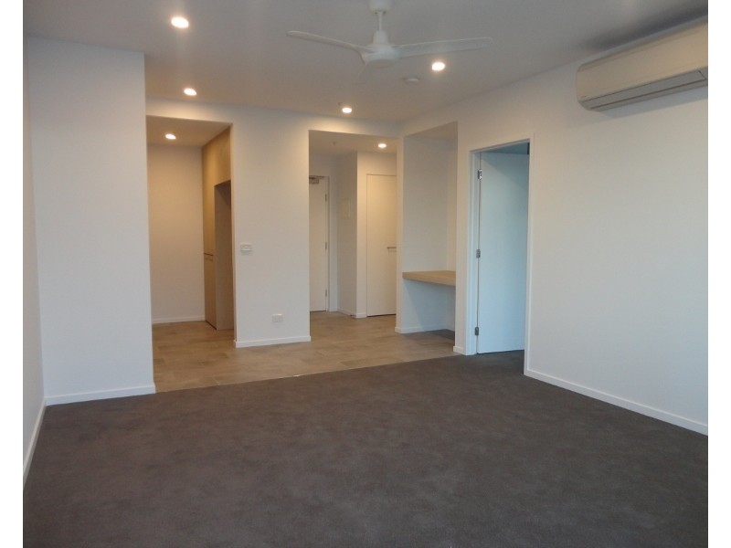 207/16 Lomandra Drive, Clayton South VIC 3169