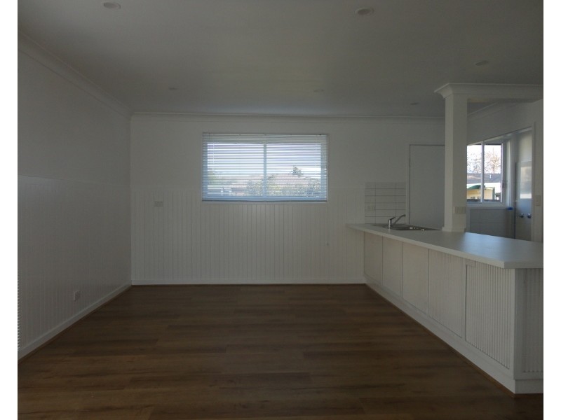 2A Golf Links Avenue, Oakleigh VIC 3166