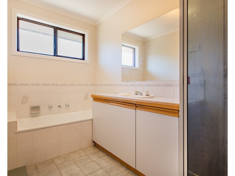 1-2/189 Elder Street South, Clarinda VIC 3169