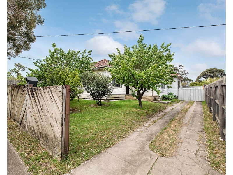 12 Clarinda Road, Clarinda VIC 3169
