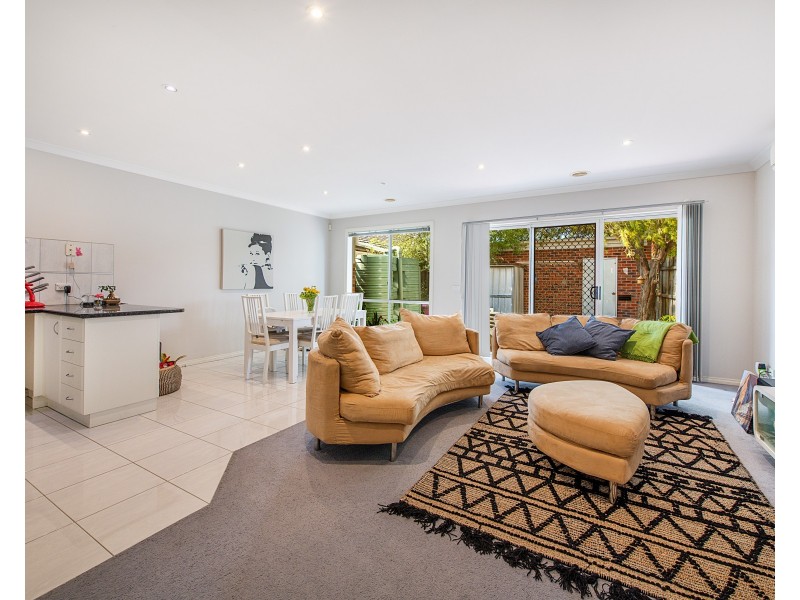 2/39 Main Road, Clayton South VIC 3169