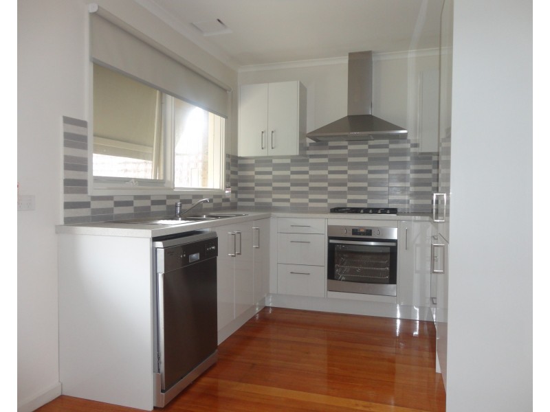 4/13 Argus Street, Cheltenham VIC 3192