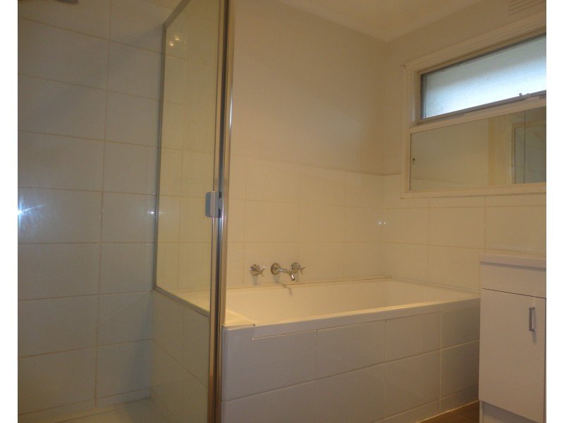 4/13 Argus Street, Cheltenham VIC 3192