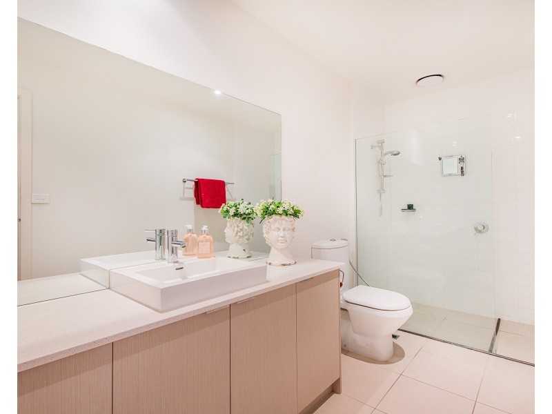 209/286 Blackburn Road, Glen Waverley VIC 3150