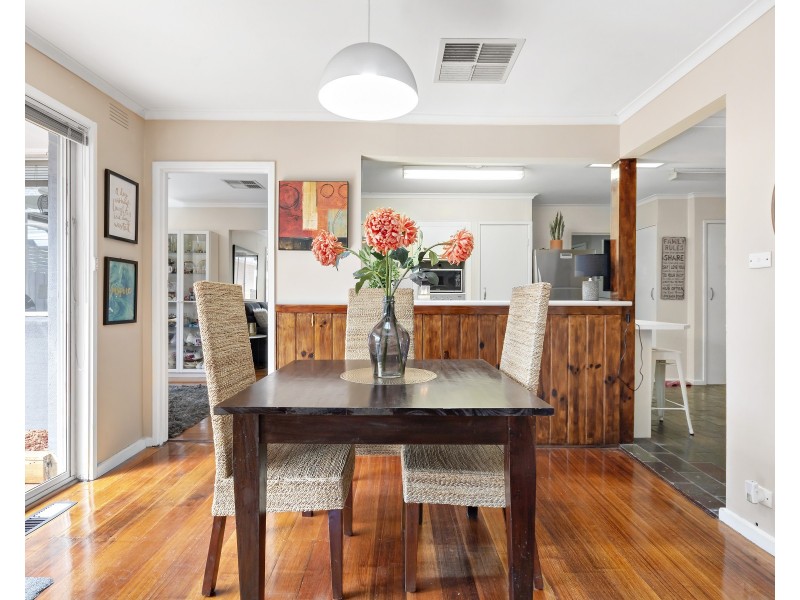 19 Axford Crescent, Oakleigh South VIC 3167