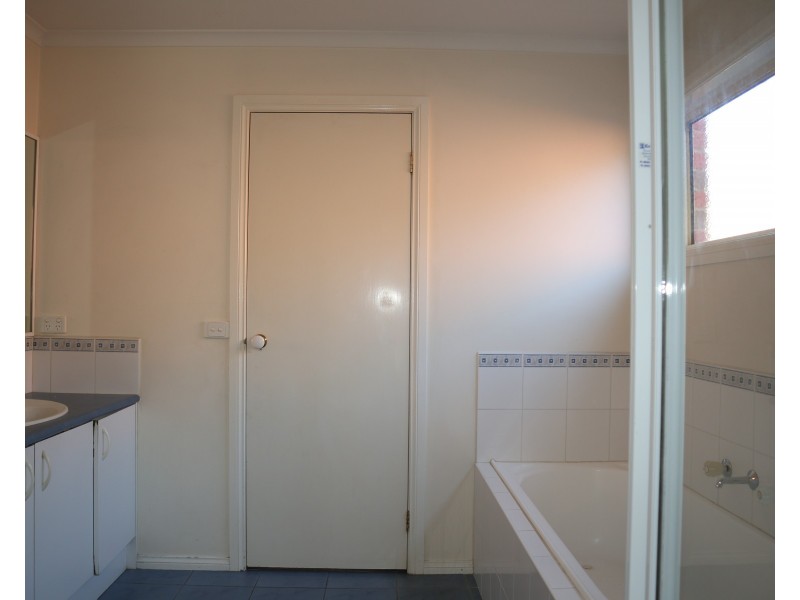 10/41-49 Tully Road, Clarinda VIC 3169