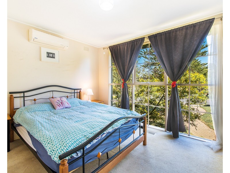 1 Chandor Court, Notting Hill VIC 3168