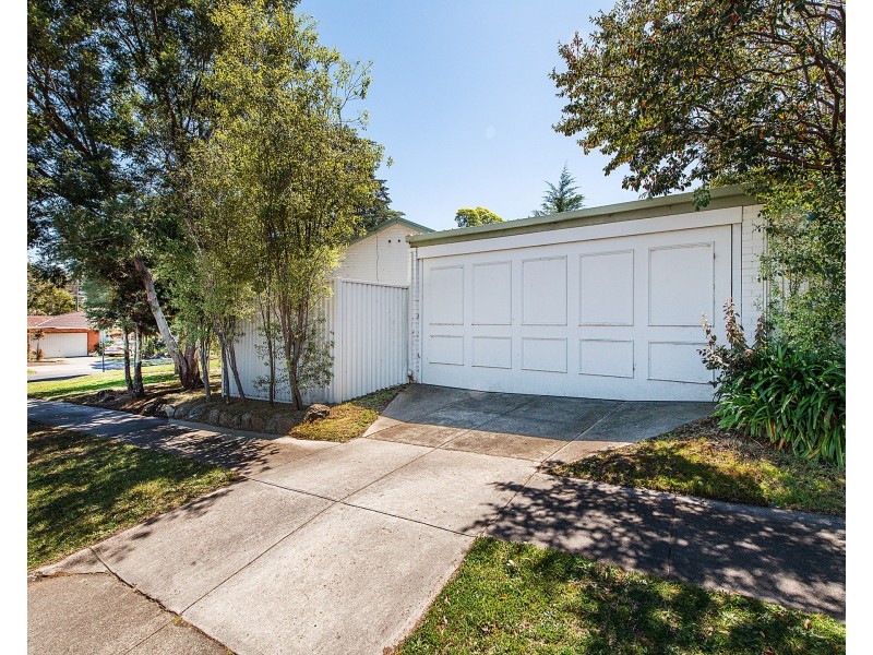 1 Chandor Court, Notting Hill VIC 3168