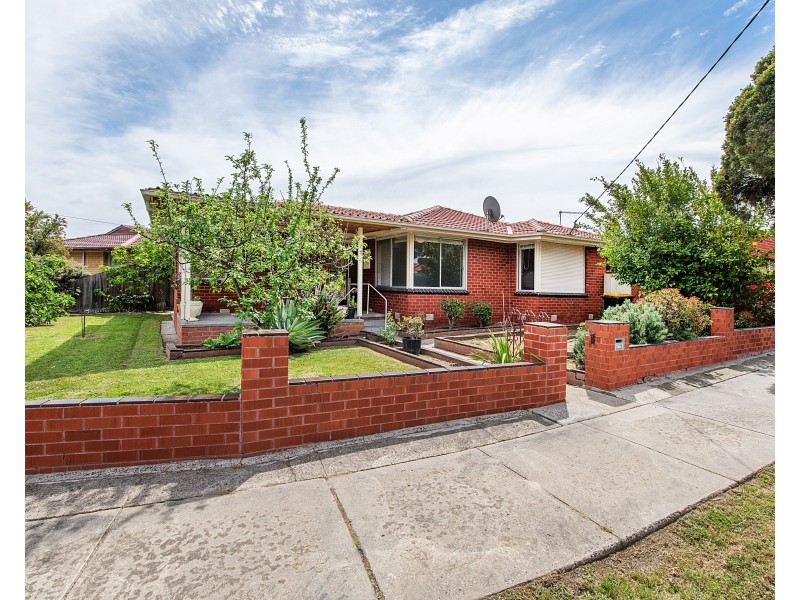1 Warraweena Road, Clayton South VIC 3169