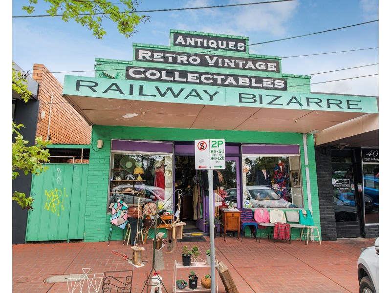 42 Railway Avenue, Ringwood East VIC 3135