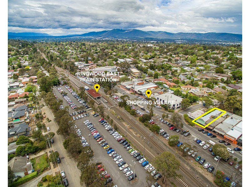 42 Railway Avenue, Ringwood East VIC 3135