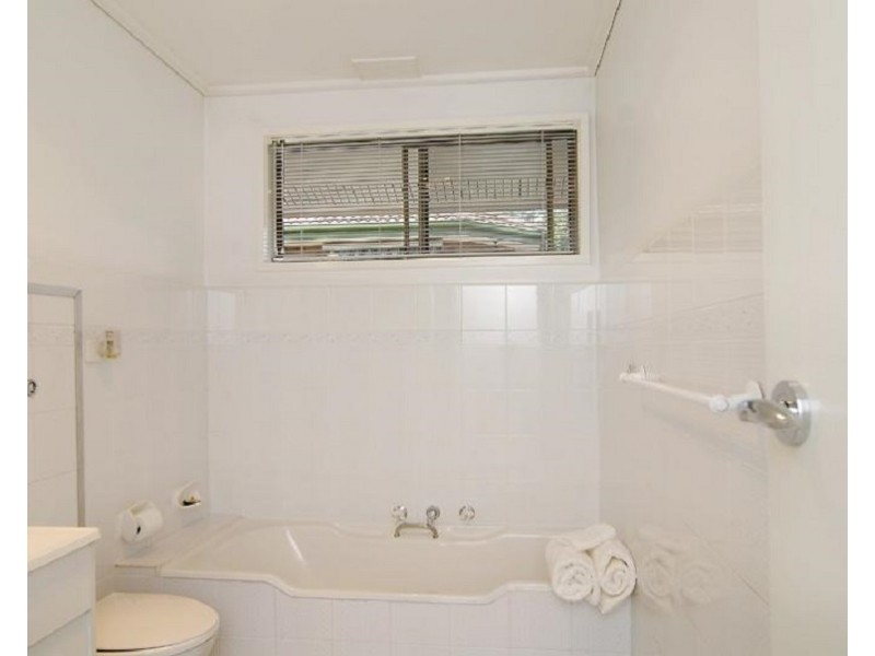 20 Glebe Avenue, Cheltenham VIC 3192