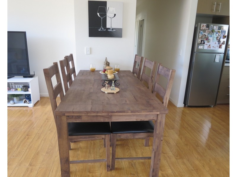 2/1 Leslie Court, Clayton South VIC 3169