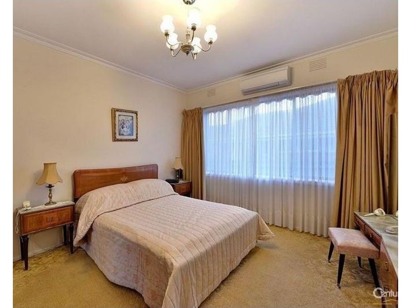 3 Cleary Court, Clayton South VIC 3169