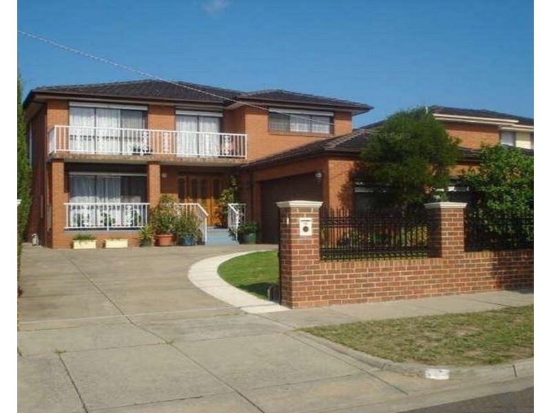 12 Poulter Crescent, Clarinda VIC 3169