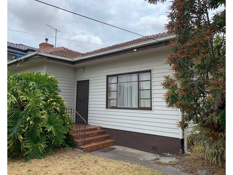 71 Prince Charles Street, Clayton VIC 3168