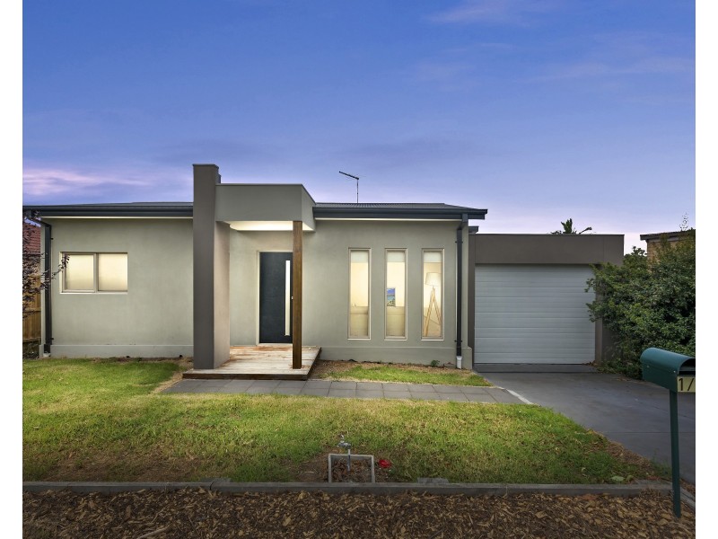 1/2 Lebanon Street, Dandenong VIC 3175