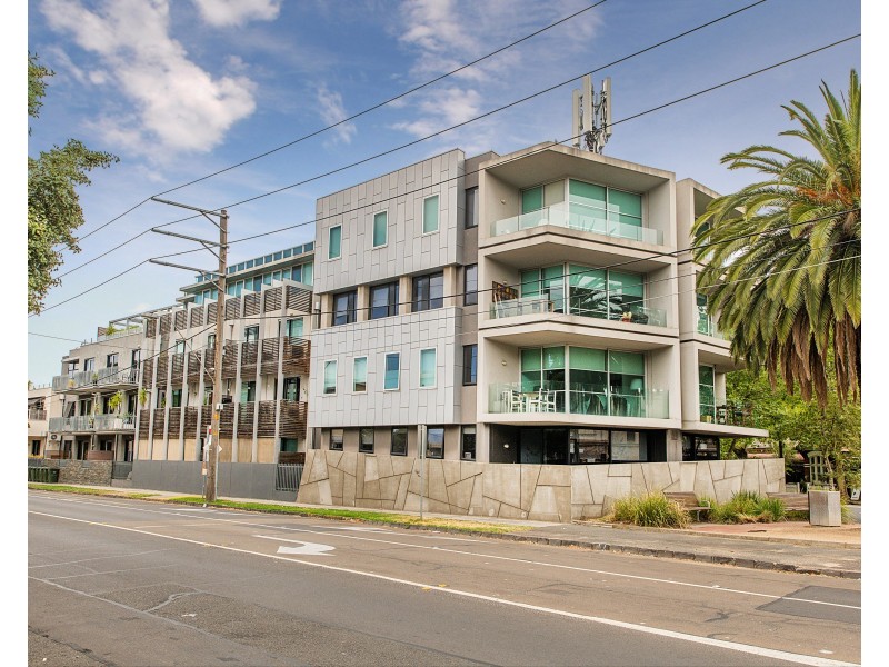 10 / 220 Barkly Street, St Kilda VIC 3182