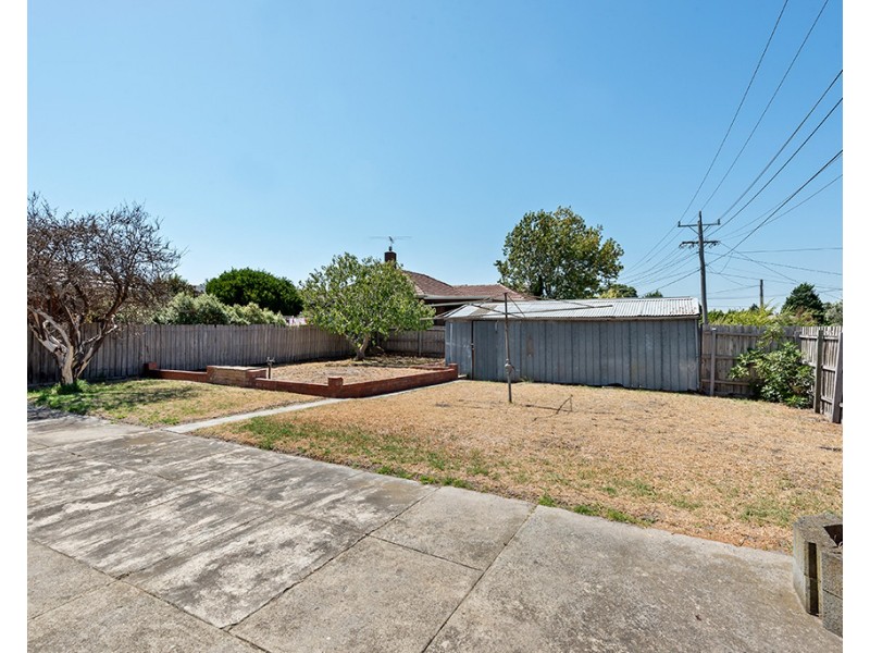 16 Melaleuca Drive, Clarinda VIC 3169