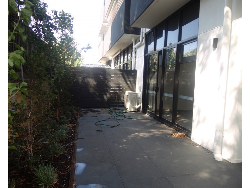 G03/154 High Street, Preston VIC 3072