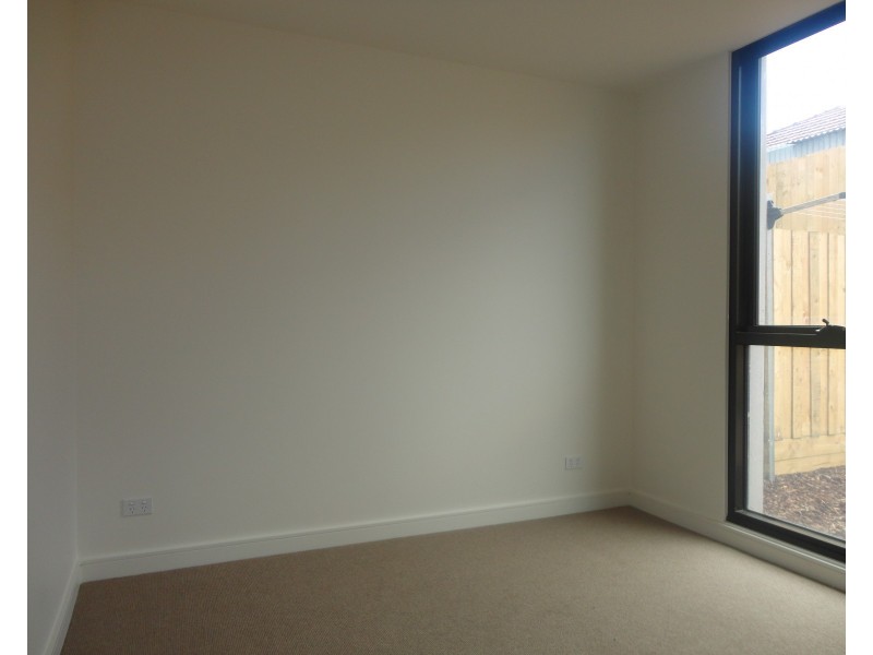 G09/817-819 Centre Road, Bentleigh East VIC 3165