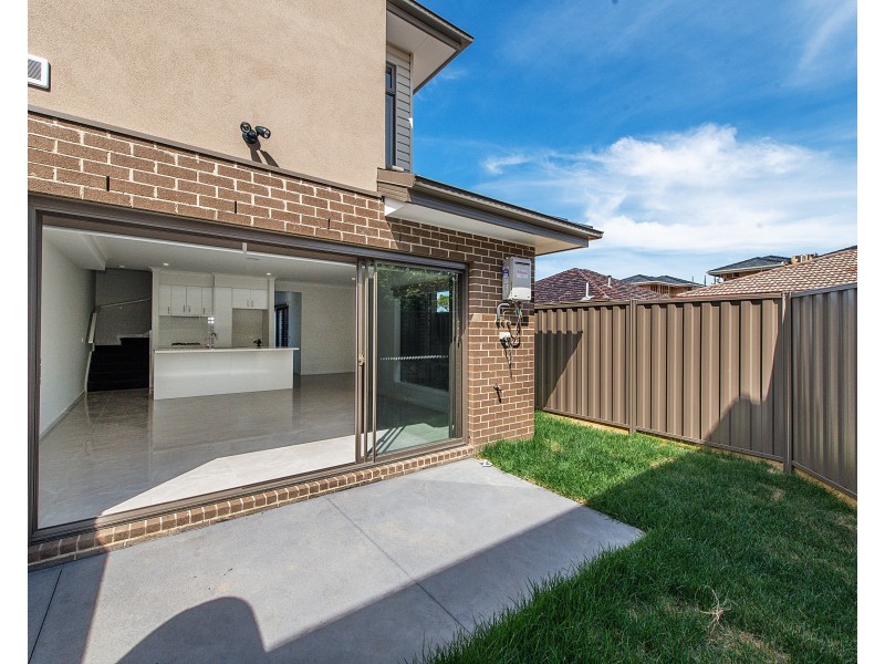 2/3 Wordsworth Avenue, Clayton South VIC 3169