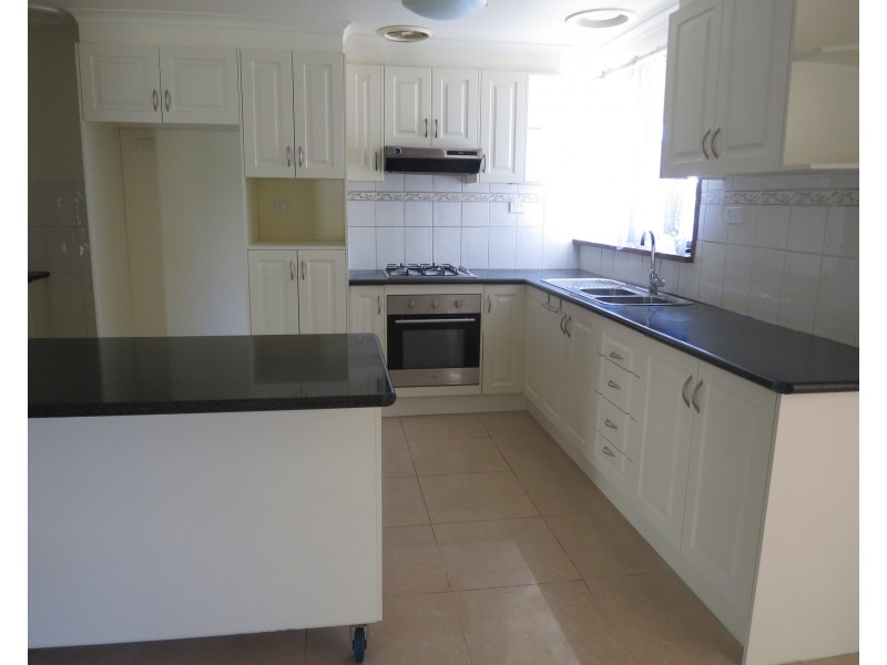 3 Allambi Court, Clarinda VIC 3169