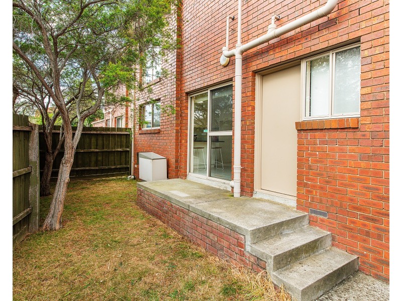 1/5 Evelyn Street, Clayton VIC 3168