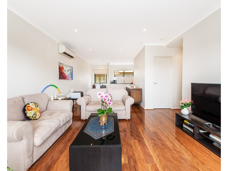 10  Parkland Place, Notting Hill VIC 3168