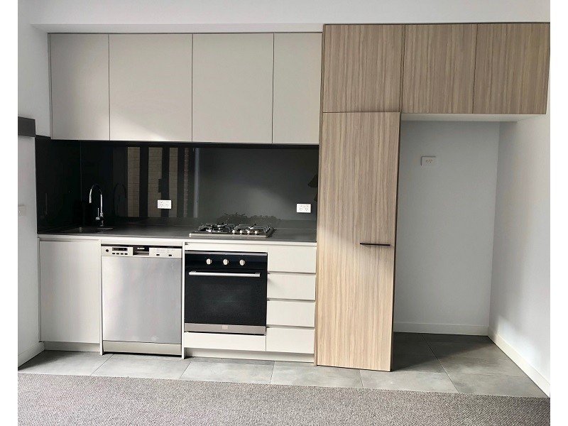 46 Jackson Green Boulevard, Clayton South VIC 3169