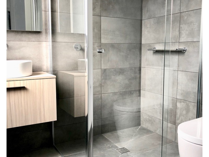 46 Jackson Green Boulevard, Clayton South VIC 3169