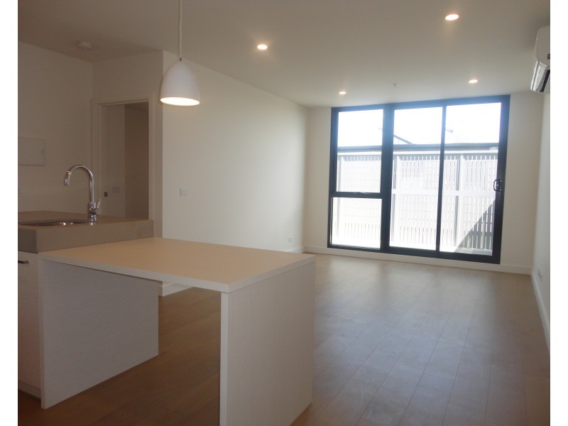 202/817-819 Centre Road, Bentleigh East VIC 3165