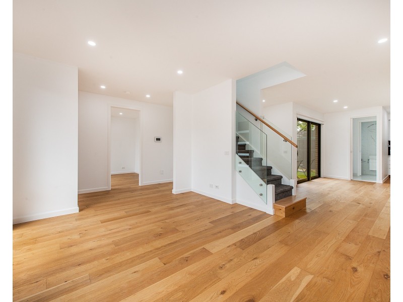 2A Wallace Avenue, Murrumbeena VIC 3163