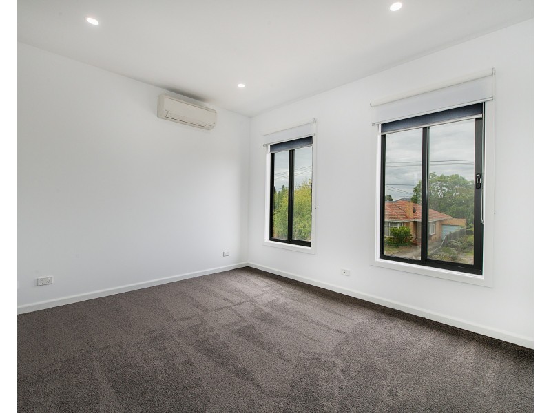 2A Wallace Avenue, Murrumbeena VIC 3163