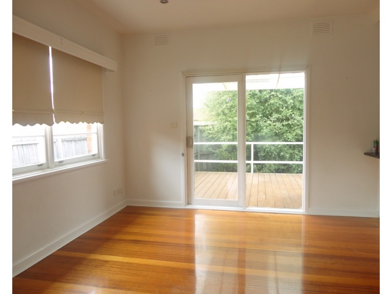 1/36 Dickens Street, Bentleigh VIC 3204