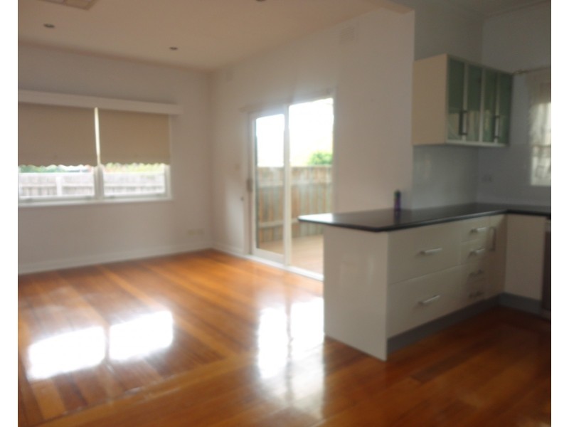 1/36 Dickens Street, Bentleigh VIC 3204