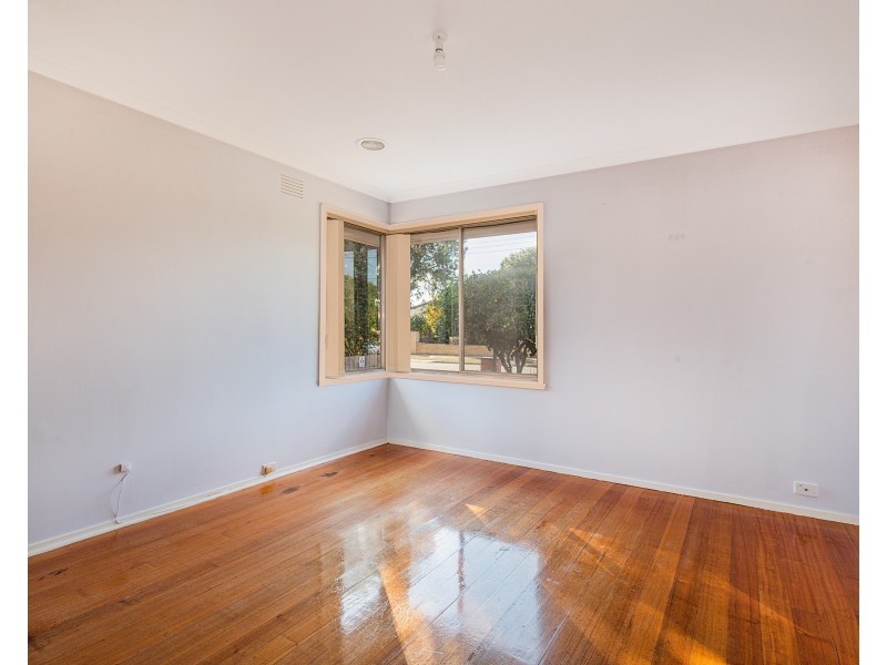 34 Kitson Road, Clayton South VIC 3169