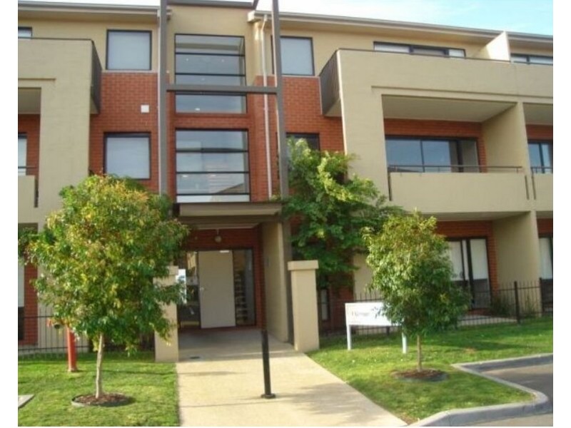12/1 Monash Green Drive, Clayton VIC 3168