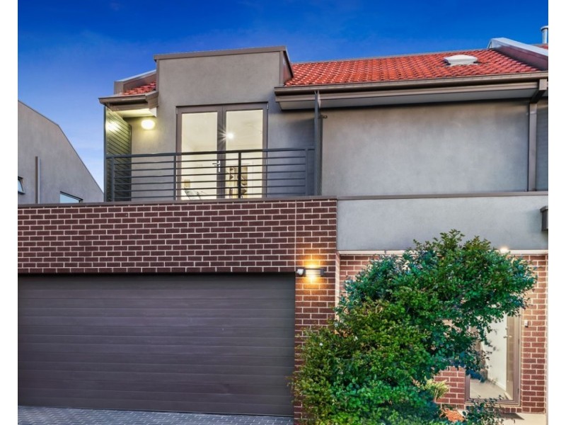 8/28 Eulinga Road, Clayton South VIC 3169