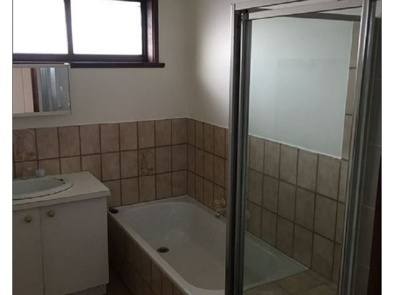 5/241- 243 Westall Road, Clayton South VIC 3169