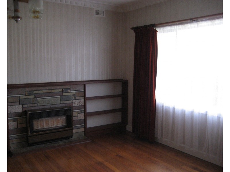 10 Leopold Street, Maribyrnong VIC 3032