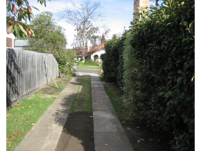 10 Leopold Street, Maribyrnong VIC 3032