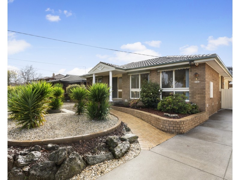 37 Avonhurst Drive, Glen Waverley VIC 3150