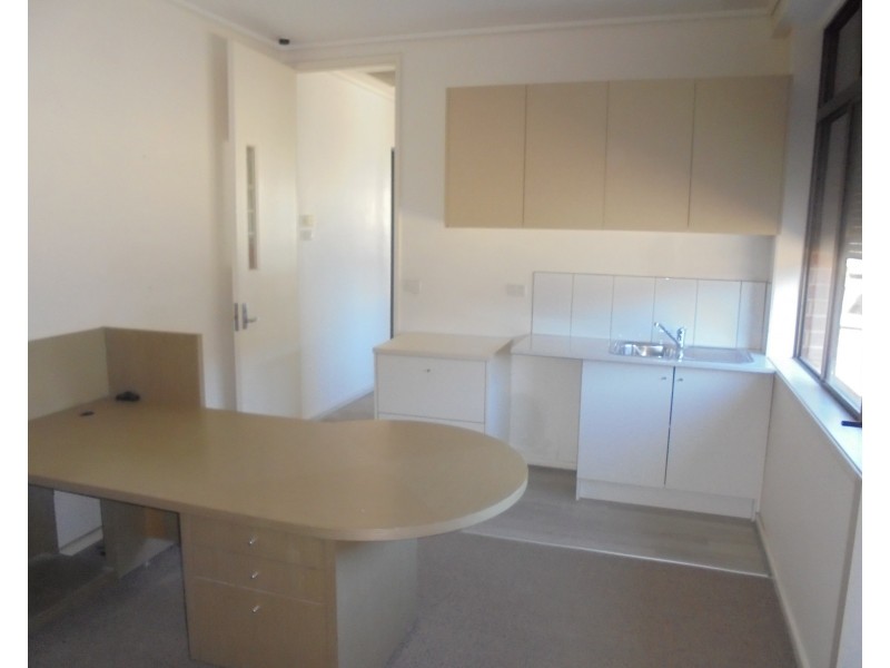 1/15  Graham Road, Clayton South VIC 3169