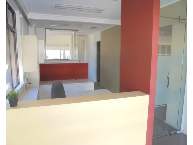 1/15  Graham Road, Clayton South VIC 3169