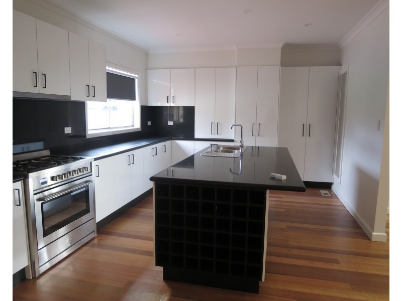 11 Elder Street, Clarinda VIC 3169