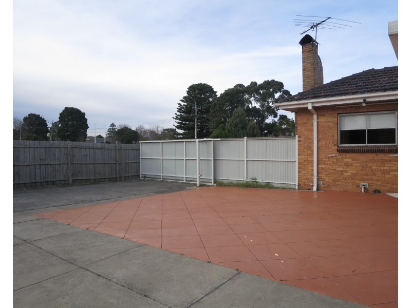 11 Elder Street, Clarinda VIC 3169