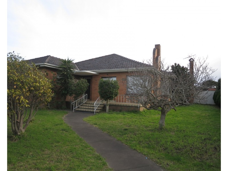 11 Elder Street, Clarinda VIC 3169