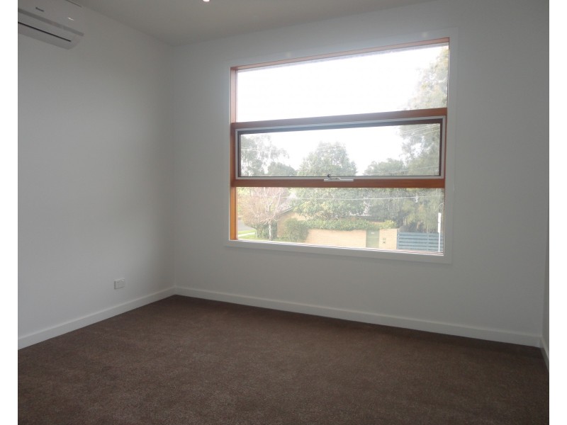 1/2 Marcus Road, Dingley Village VIC 3172